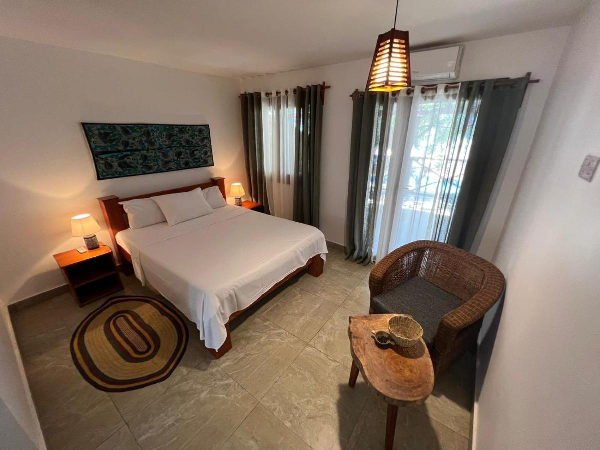 Stone Resort Кивенгва Экстерьер фото