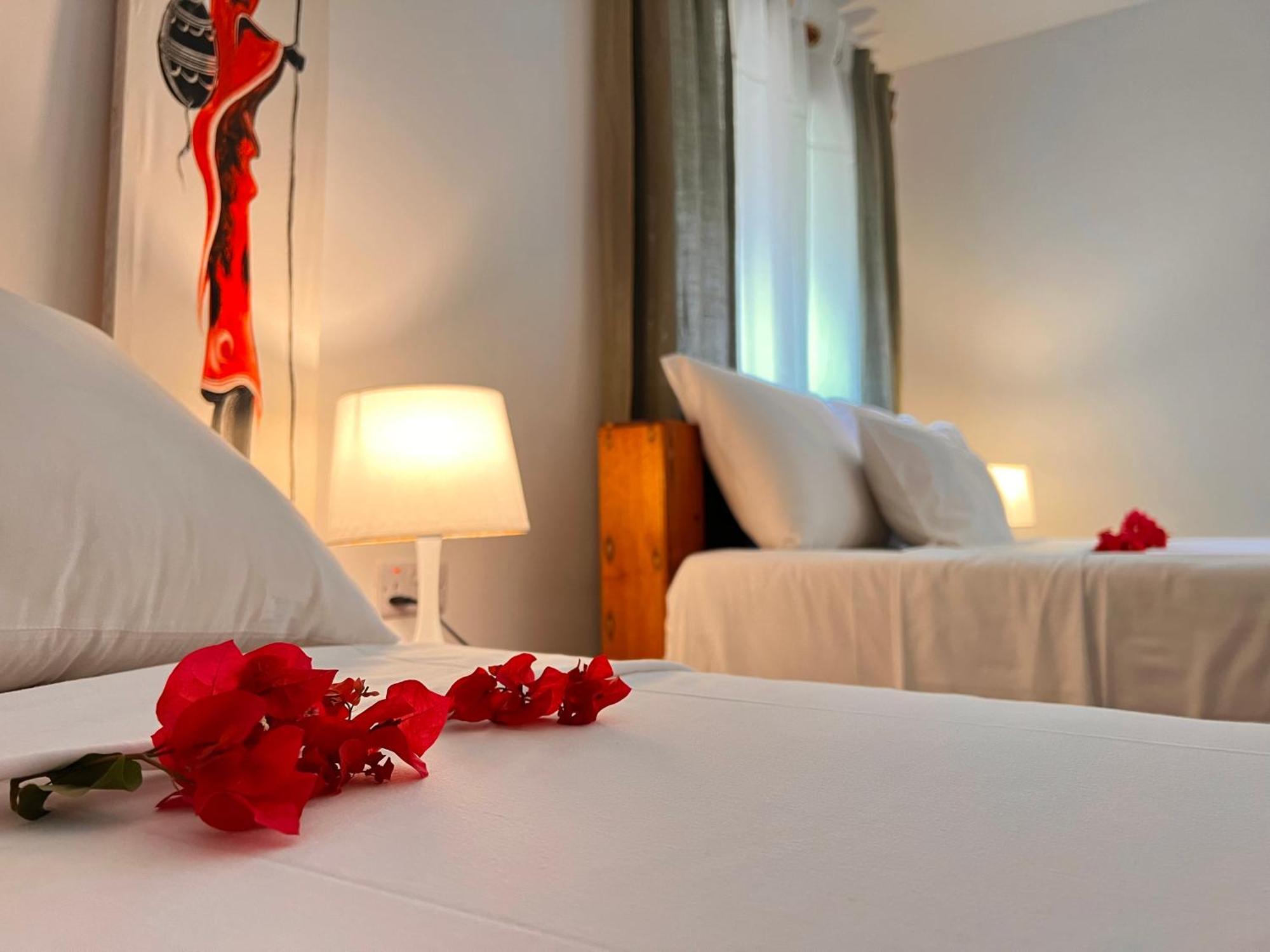 Stone Resort Кивенгва Экстерьер фото